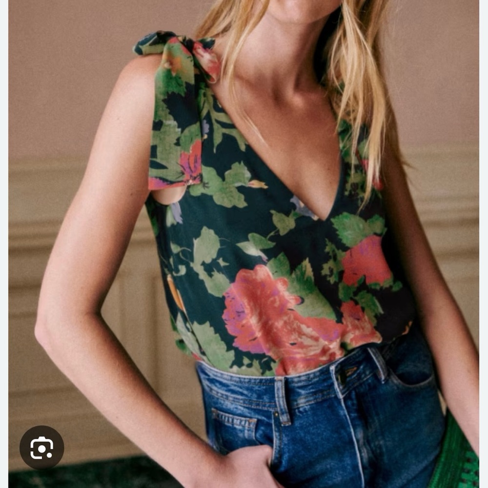 NWT Sézane Lara Blouse in Trianon Print (Size 36)